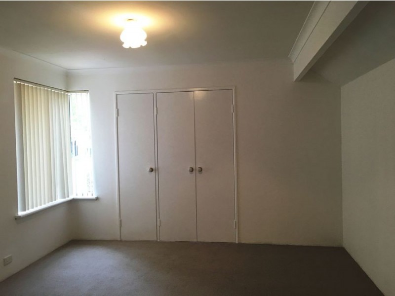 46 Lakefront Circle, The Vines WA 6069