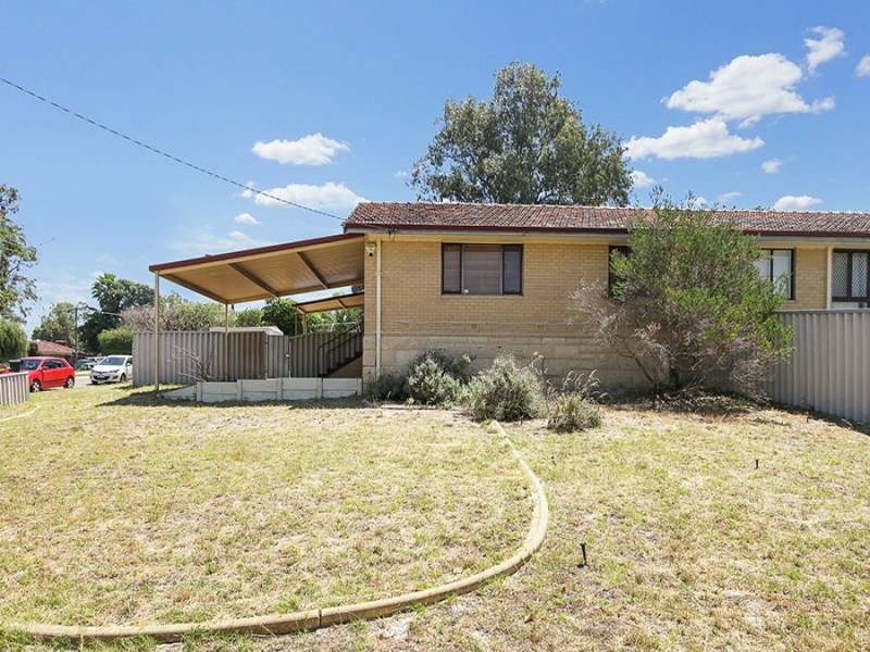 21a Lupton Way, Lockridge WA 6054