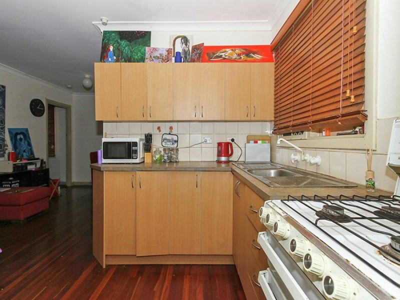 21a Lupton Way, Lockridge WA 6054