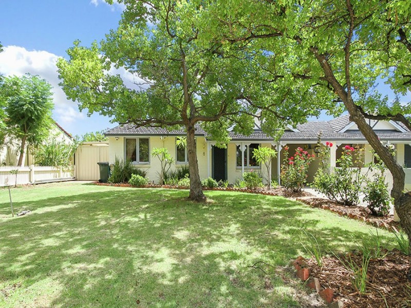 8 Scanlon  Way, Lockridge WA 6054