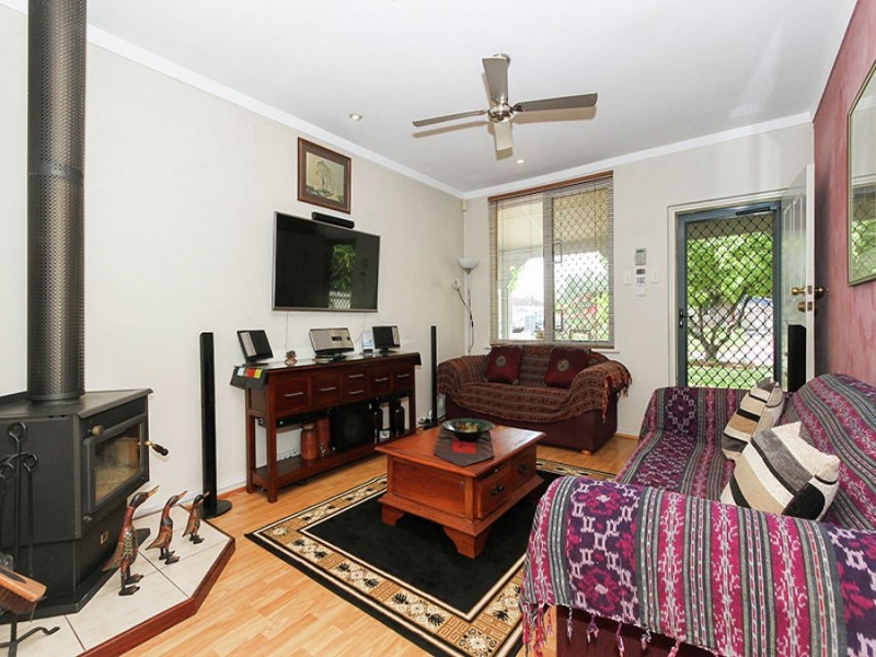 8 Scanlon  Way, Lockridge WA 6054