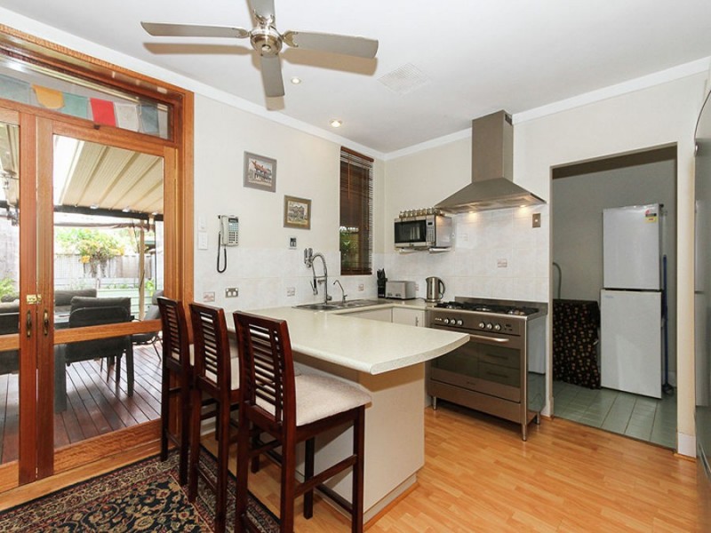 8 Scanlon  Way, Lockridge WA 6054