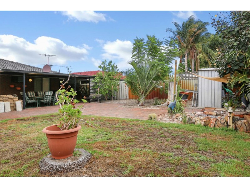 21 Weddall Road, Lockridge WA 6054