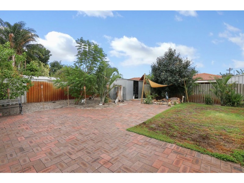 21 Weddall Road, Lockridge WA 6054