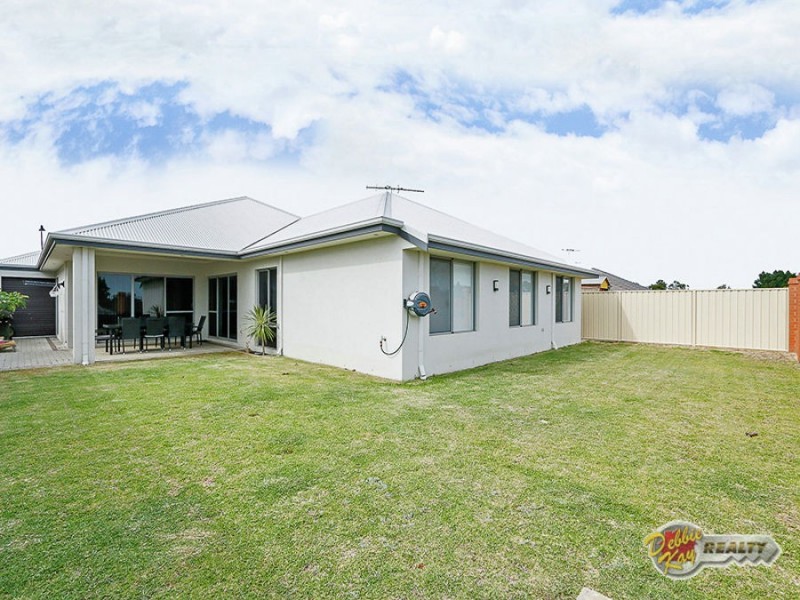 16 Cyandra Loop, Banksia Grove WA 6031
