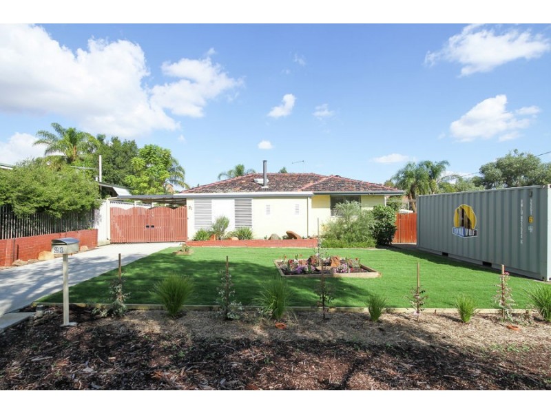 21 Woolgar Way, Lockridge WA 6054