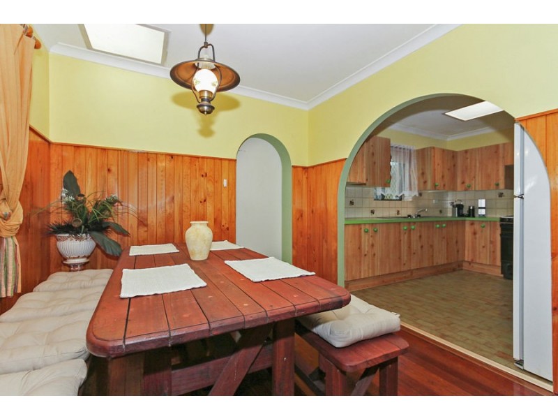 21 Woolgar Way, Lockridge WA 6054