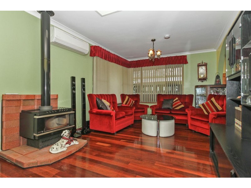 21 Woolgar Way, Lockridge WA 6054