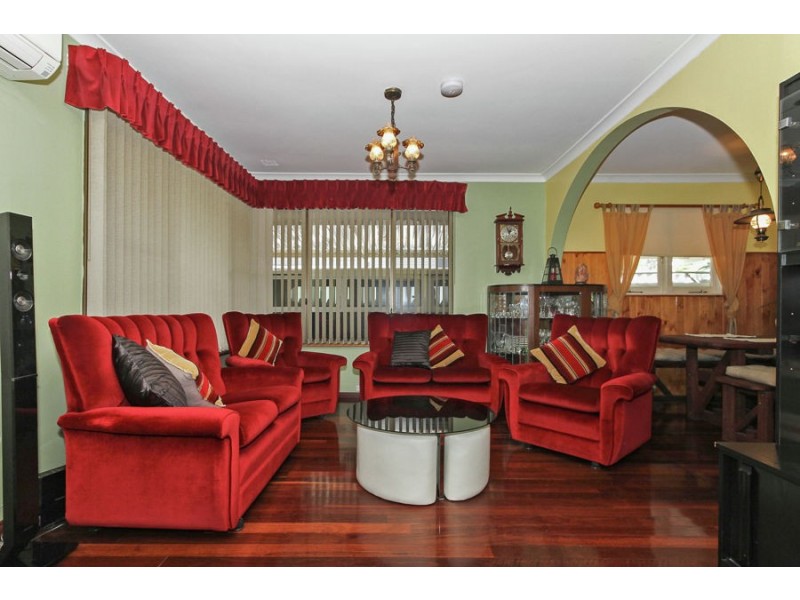 21 Woolgar Way, Lockridge WA 6054