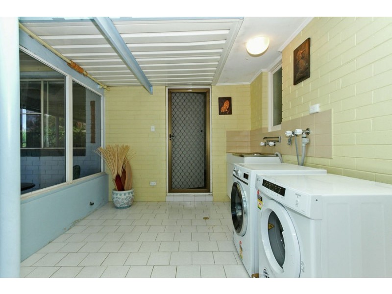 21 Woolgar Way, Lockridge WA 6054