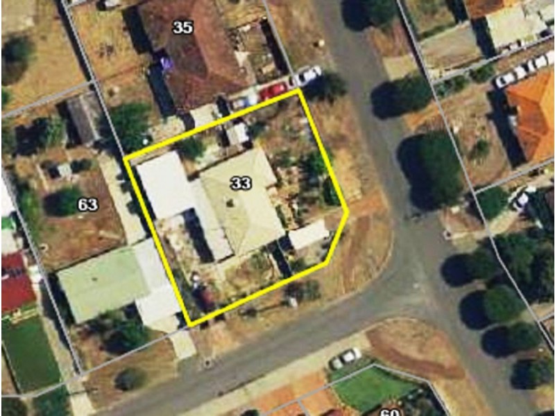 33 Brathwaite Road, Lockridge WA 6054