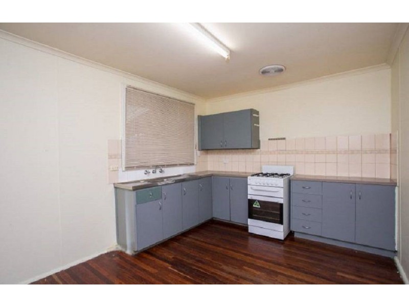 22 Diana Cres, Lockridge WA 6054