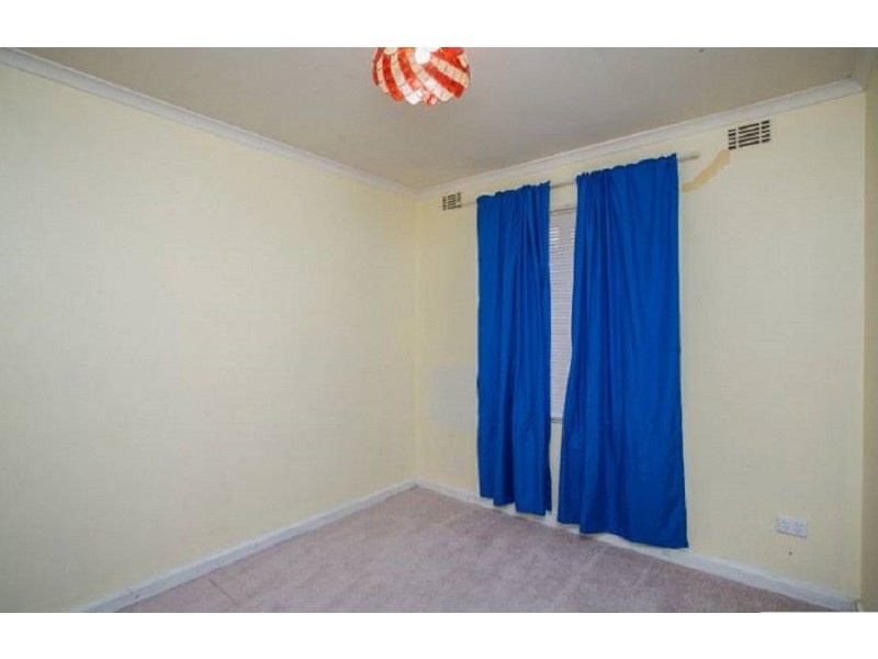 22 Diana Cres, Lockridge WA 6054