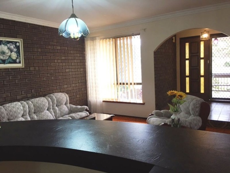 174 Morley Drive East, Eden Hill WA 6054