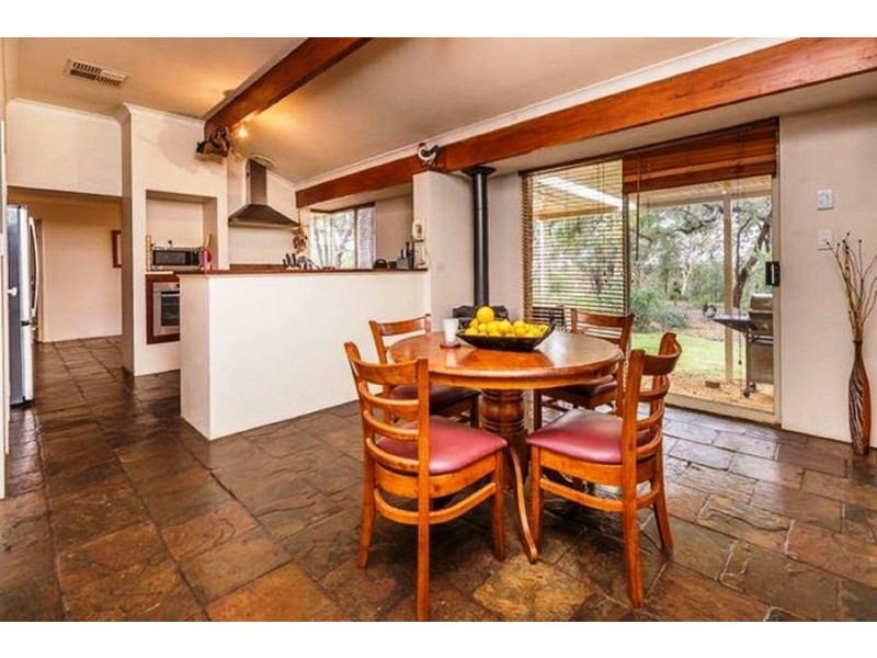 41 Robin Grove, Bindoon WA 6502