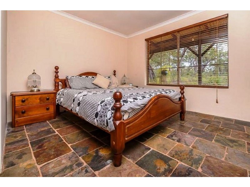 41 Robin Grove, Bindoon WA 6502