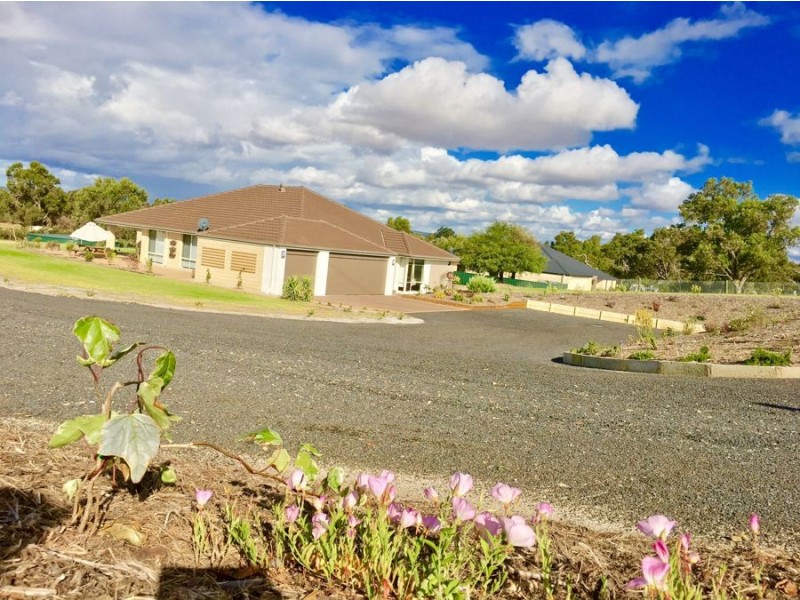 28 Fraser Close, Muchea WA 6501