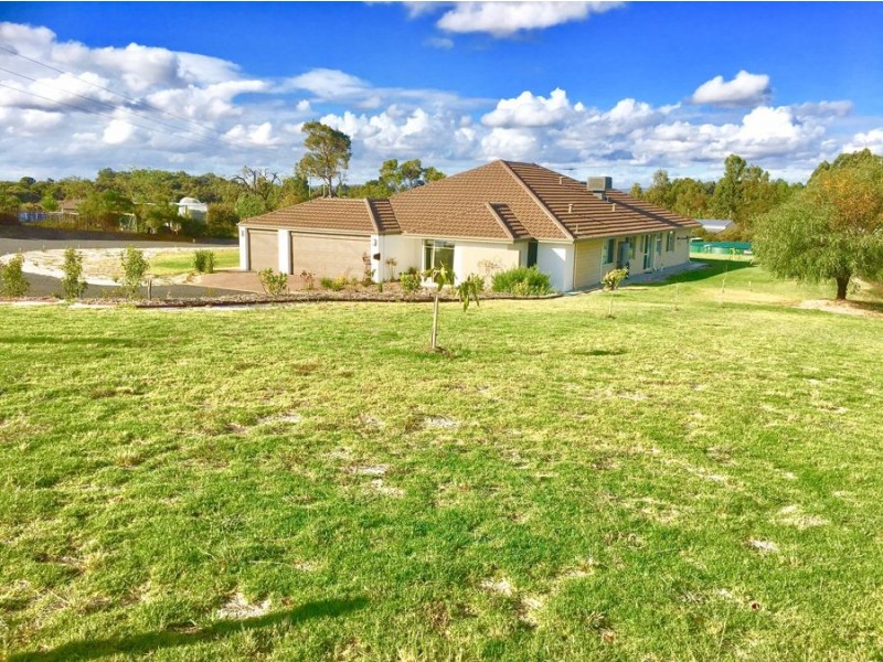 28 Fraser Close, Muchea WA 6501