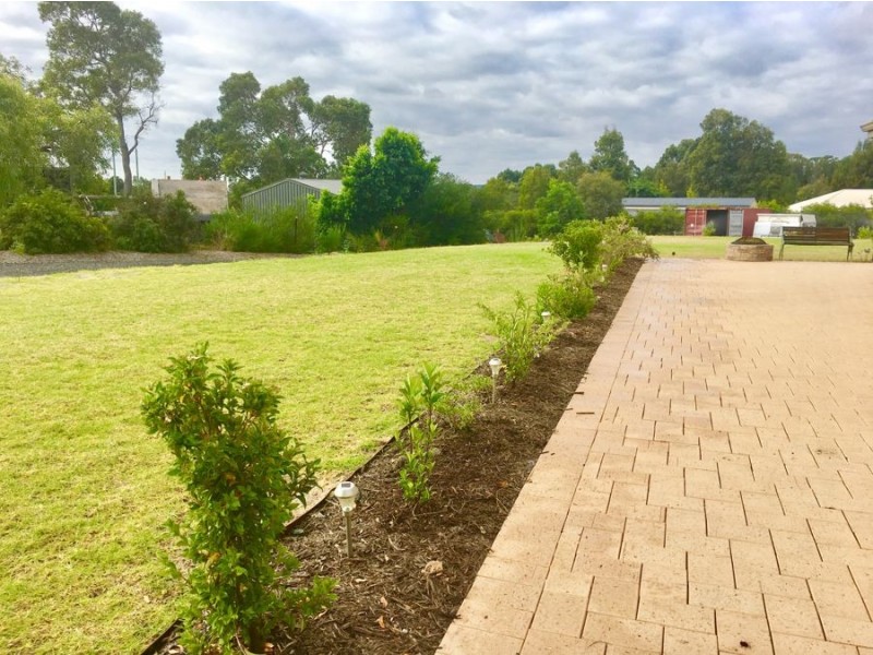 28 Fraser Close, Muchea WA 6501