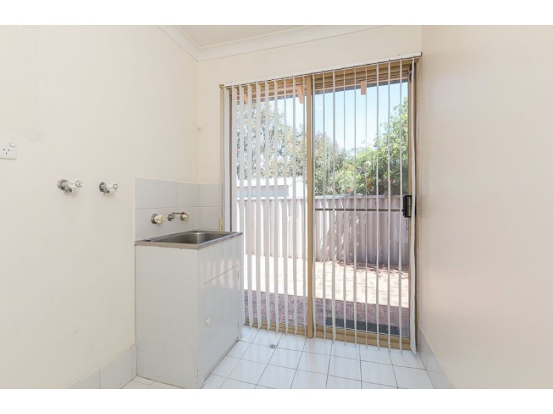 3/10-12 Ivanhoe Street, Bassendean WA 6054