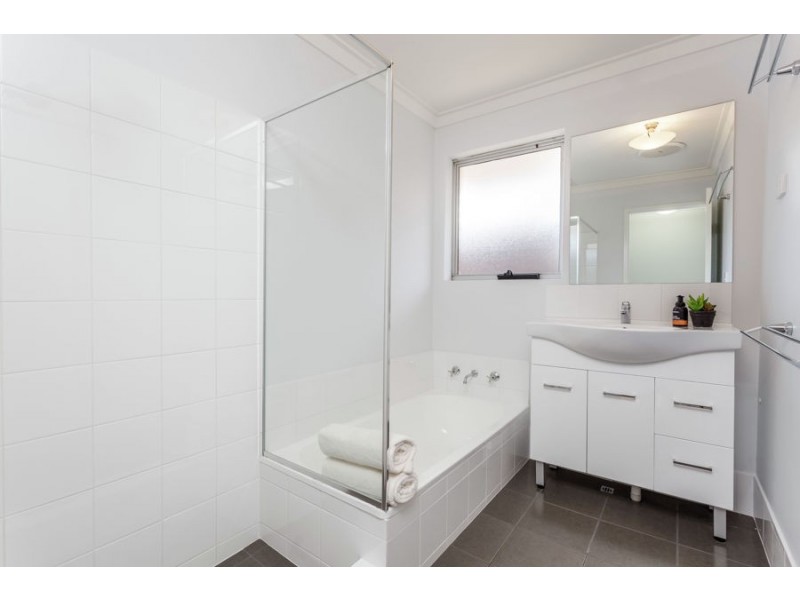 10A Tresidder Road, Lockridge WA 6054