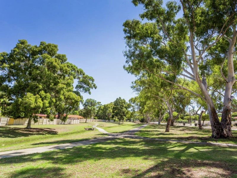 10A Tresidder Road, Lockridge WA 6054