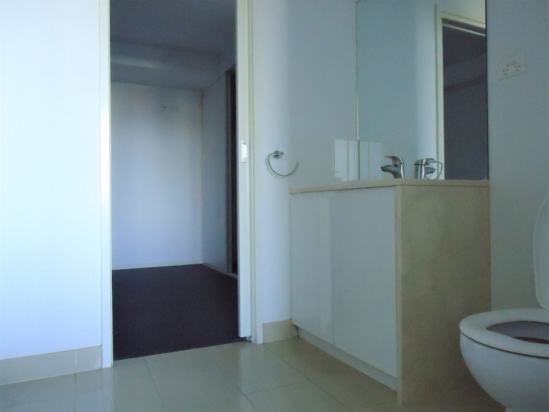 2408/8 Downie Street, Melbourne VIC 3000