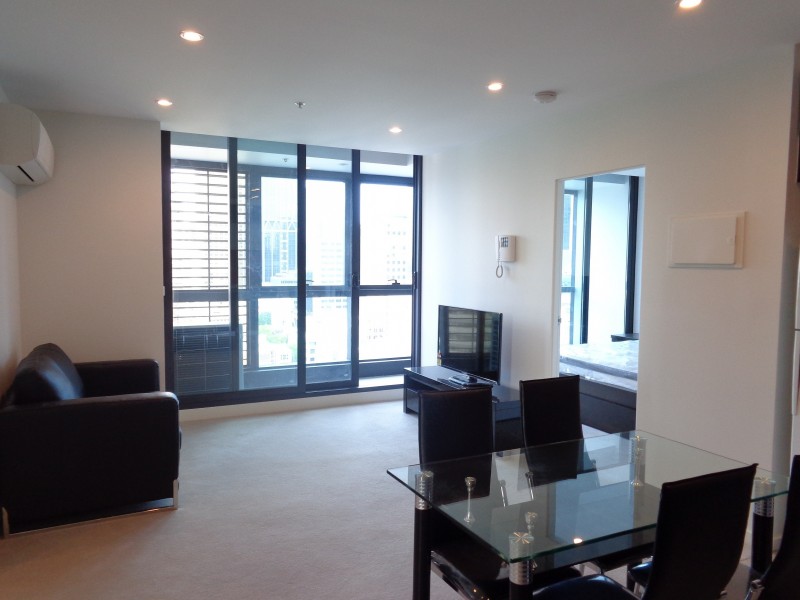 1701/8 Sutherland Street, Melbourne VIC 3000