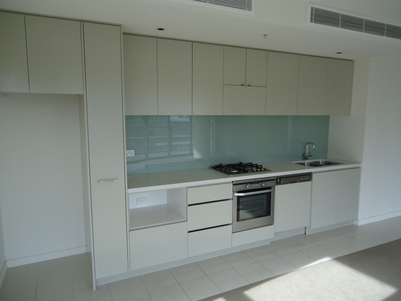 1004/55 Queens Road, Melbourne VIC 3000