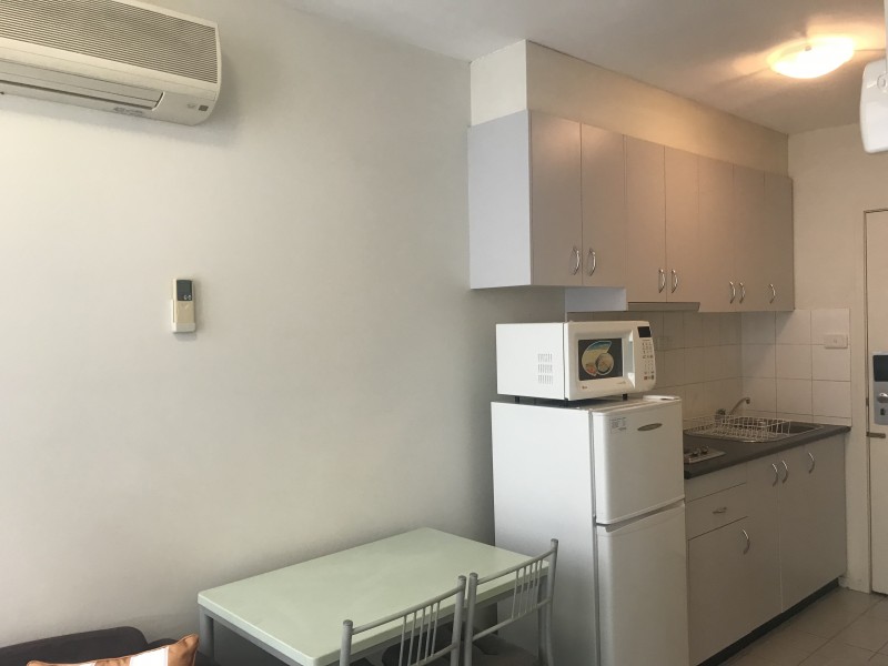 823/488 Swanston Street, Carlton VIC 3053