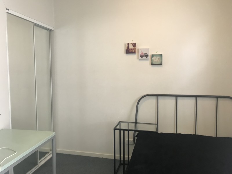 823/488 Swanston Street, Carlton VIC 3053