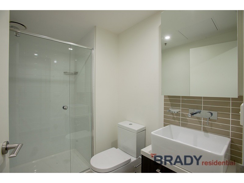 3709/8 Sutherland Street, Melbourne VIC 3000