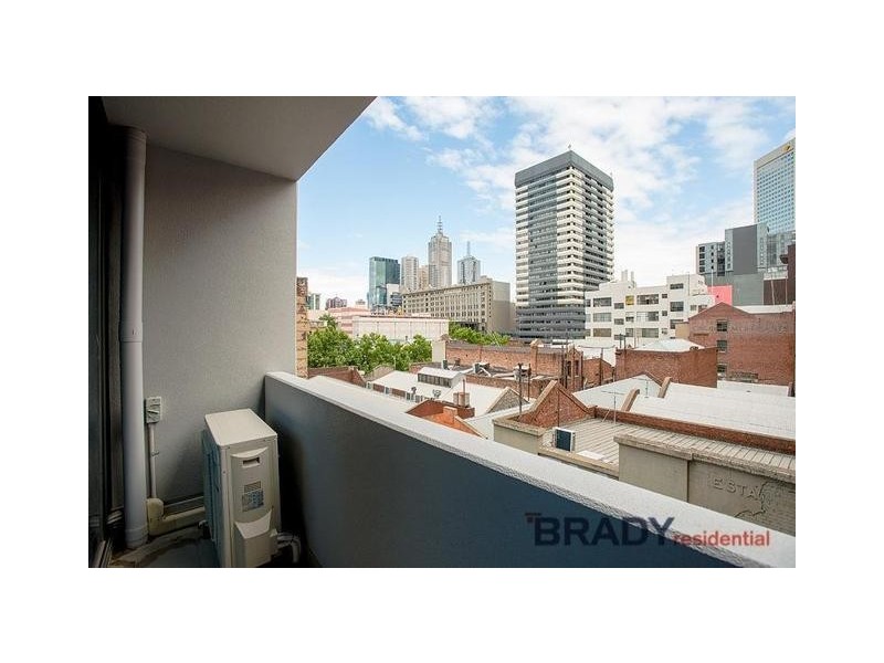 301/8 Sutherland Street, Melbourne VIC 3000