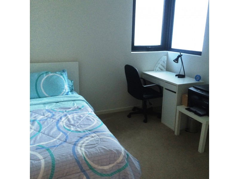 2402/8 Sutherland Street, Melbourne VIC 3000