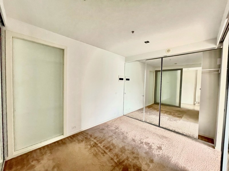 1409/8 Downie Street, Melbourne VIC 3000