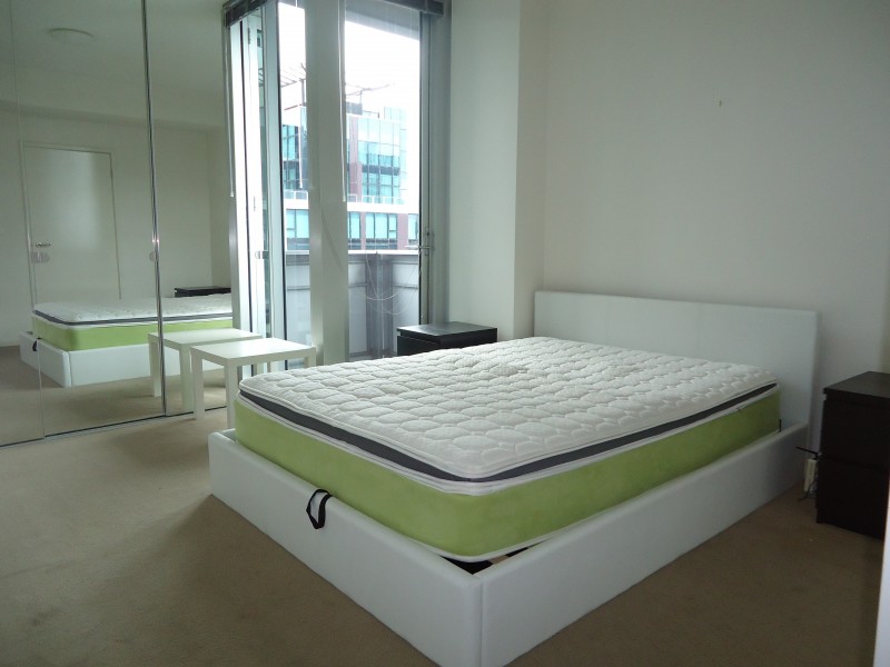 1905/25-33 Wills Street, Melbourne VIC 3000