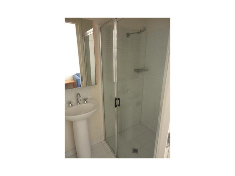 405/68 Hayward Lane, Melbourne VIC 3000