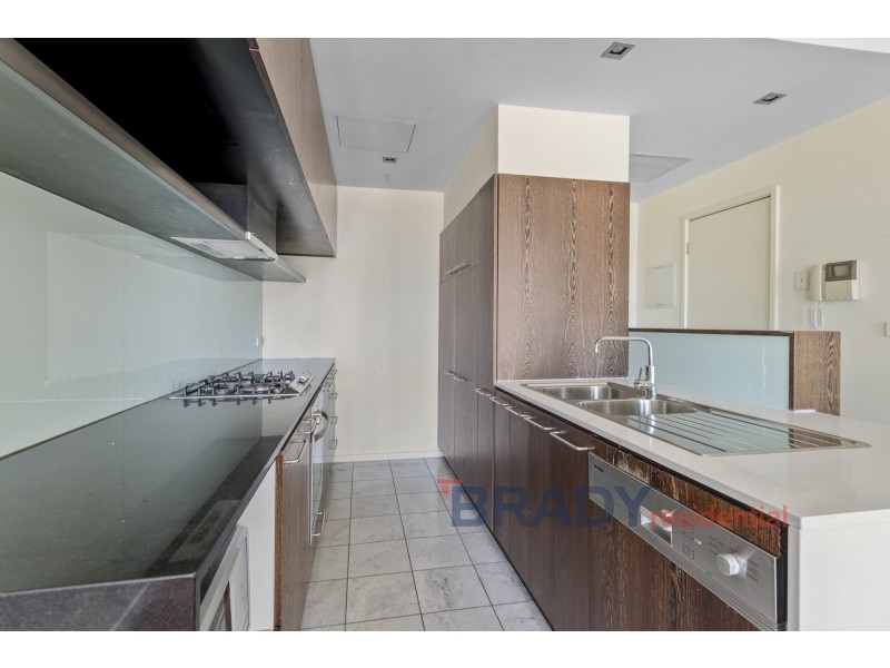 2405/25-33 Wills Street, Melbourne VIC 3000