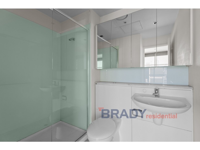 2405/25-33 Wills Street, Melbourne VIC 3000