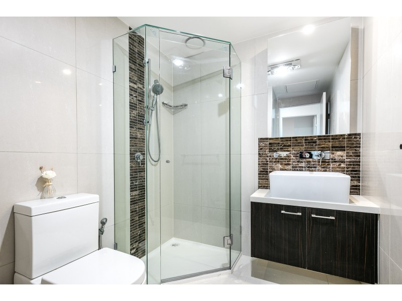 3903/8 Sutherland Street, Melbourne VIC 3000