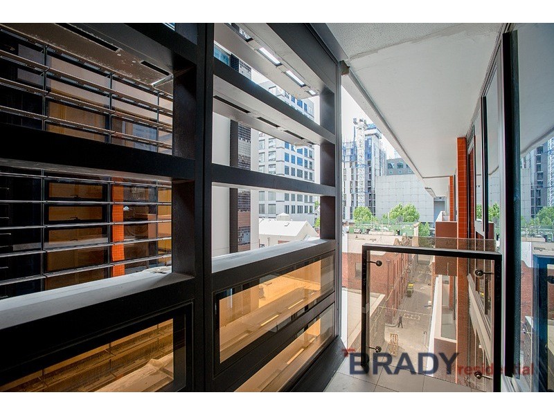 404/8 Sutherland Streeet, Melbourne VIC 3000