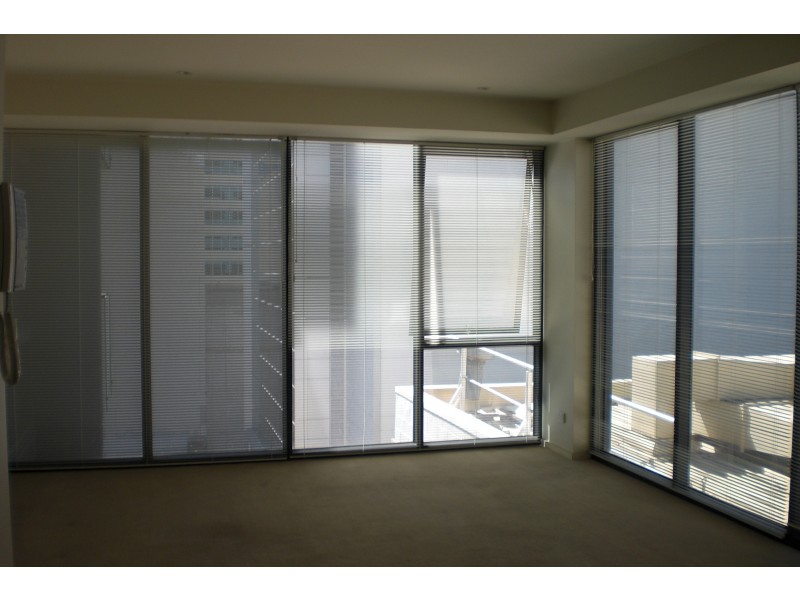 1702/22-40 Wills Street, Melbourne VIC 3000