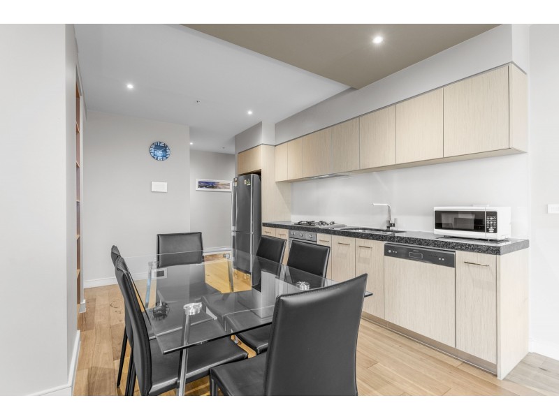 918/228 A’Beckett Street, Melbourne VIC 3000