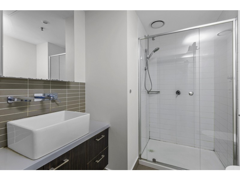 406/8 Sutherland Street, Melbourne VIC 3000