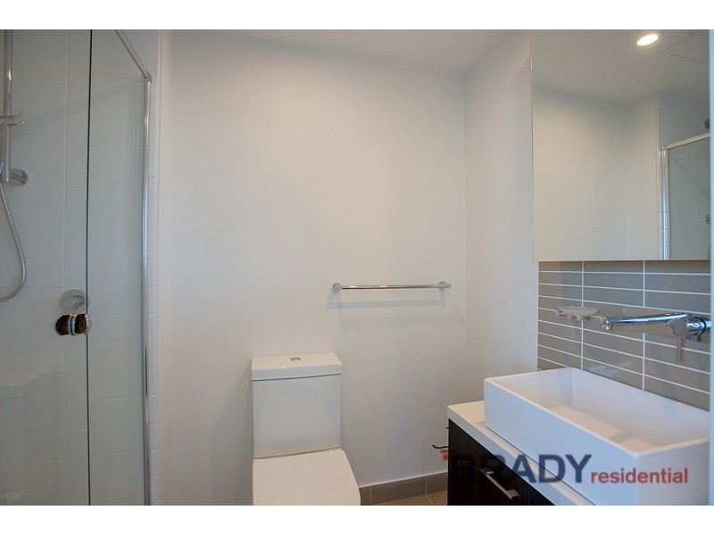 3207/8 Sutherland Street, Melbourne VIC 3000