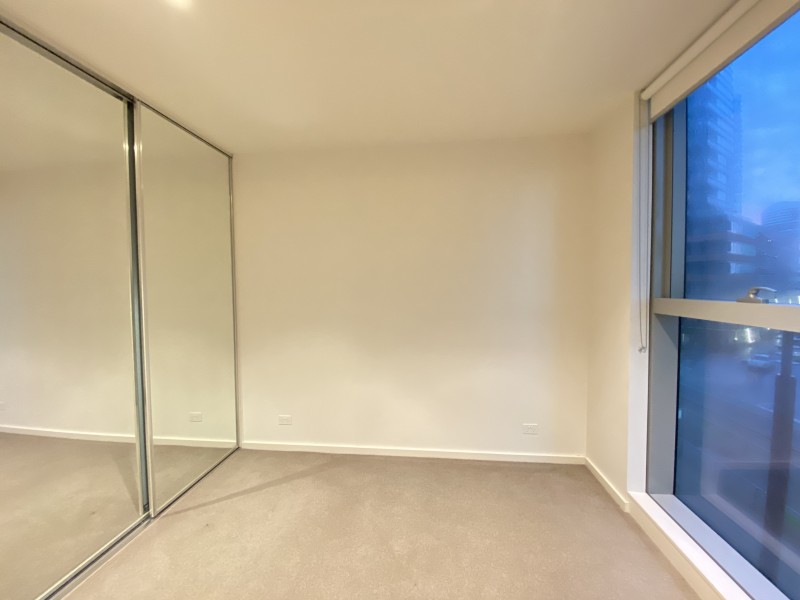 203W/888 Collins Street, Docklands VIC 3008