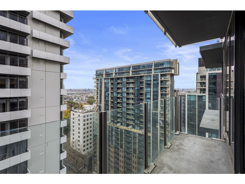 2204/22-40 Wills Street, Melbourne VIC 3000
