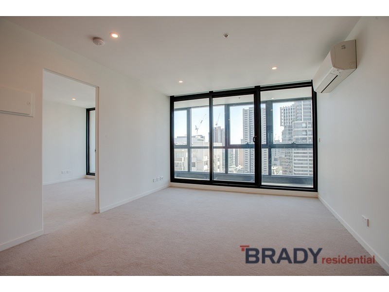 2206/8 Sutherland Street, Melbourne VIC 3000