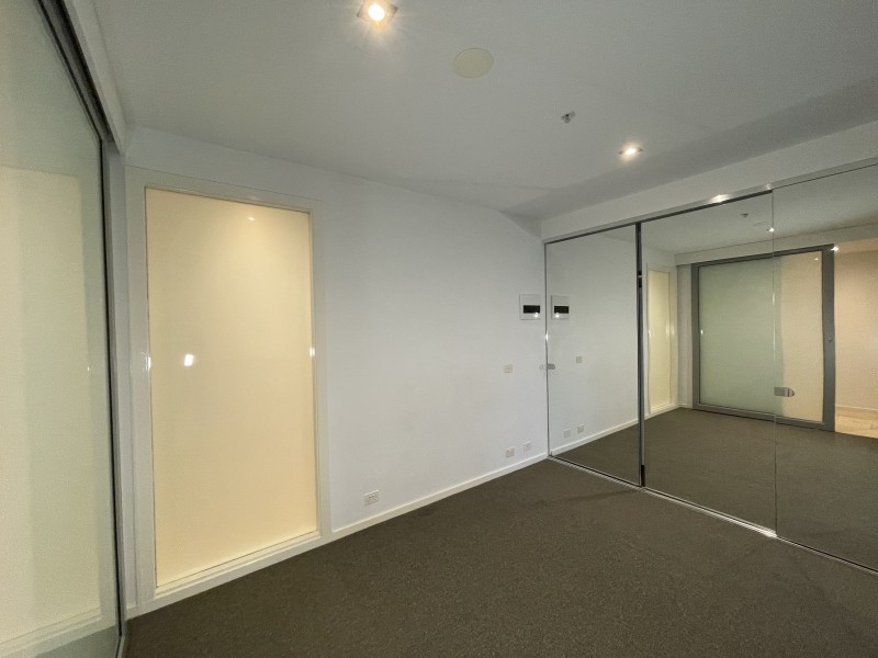 1711/8 Downie Street, Melbourne VIC 3000