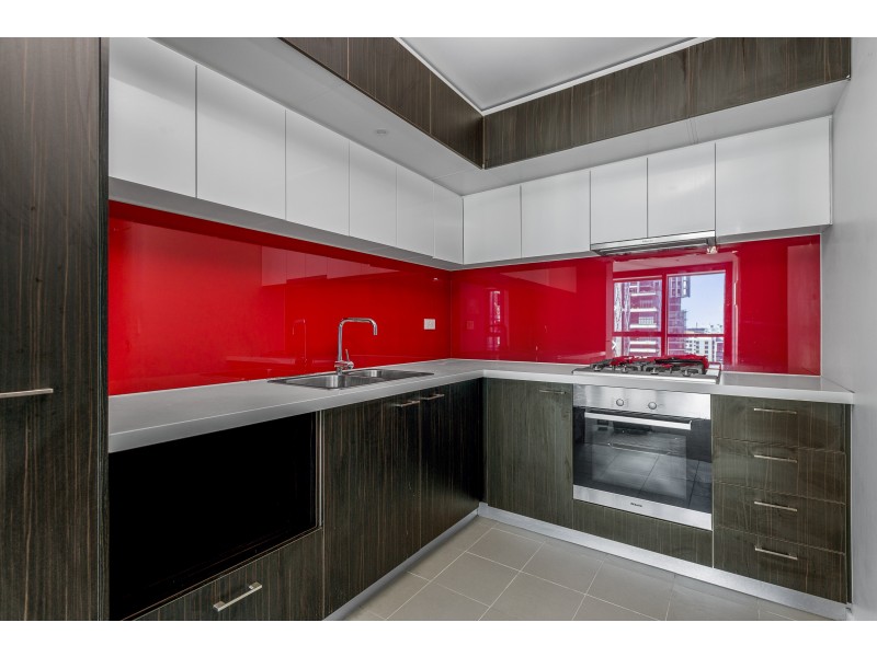 2406/8 Sutherland Street, Melbourne VIC 3000